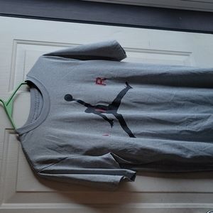 Youth XLarge Jordan shirt, short sleeves.Dri-Fit